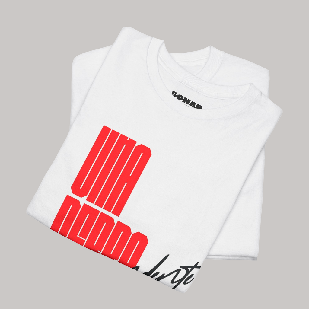 Playera Nathy Peluso – Una Perrx Sorprendente